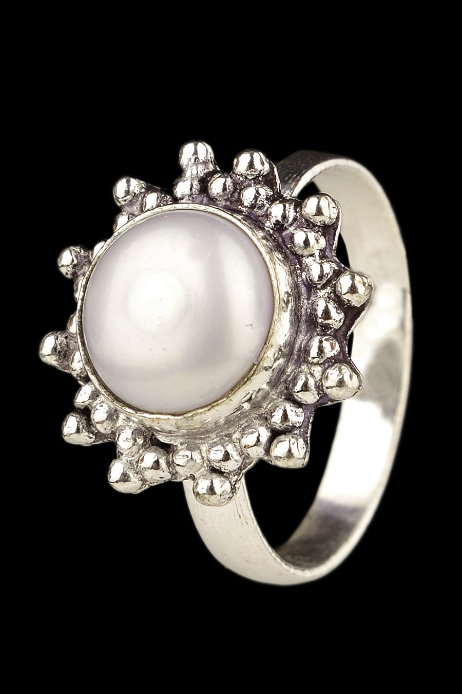 Designer Pearl Ring