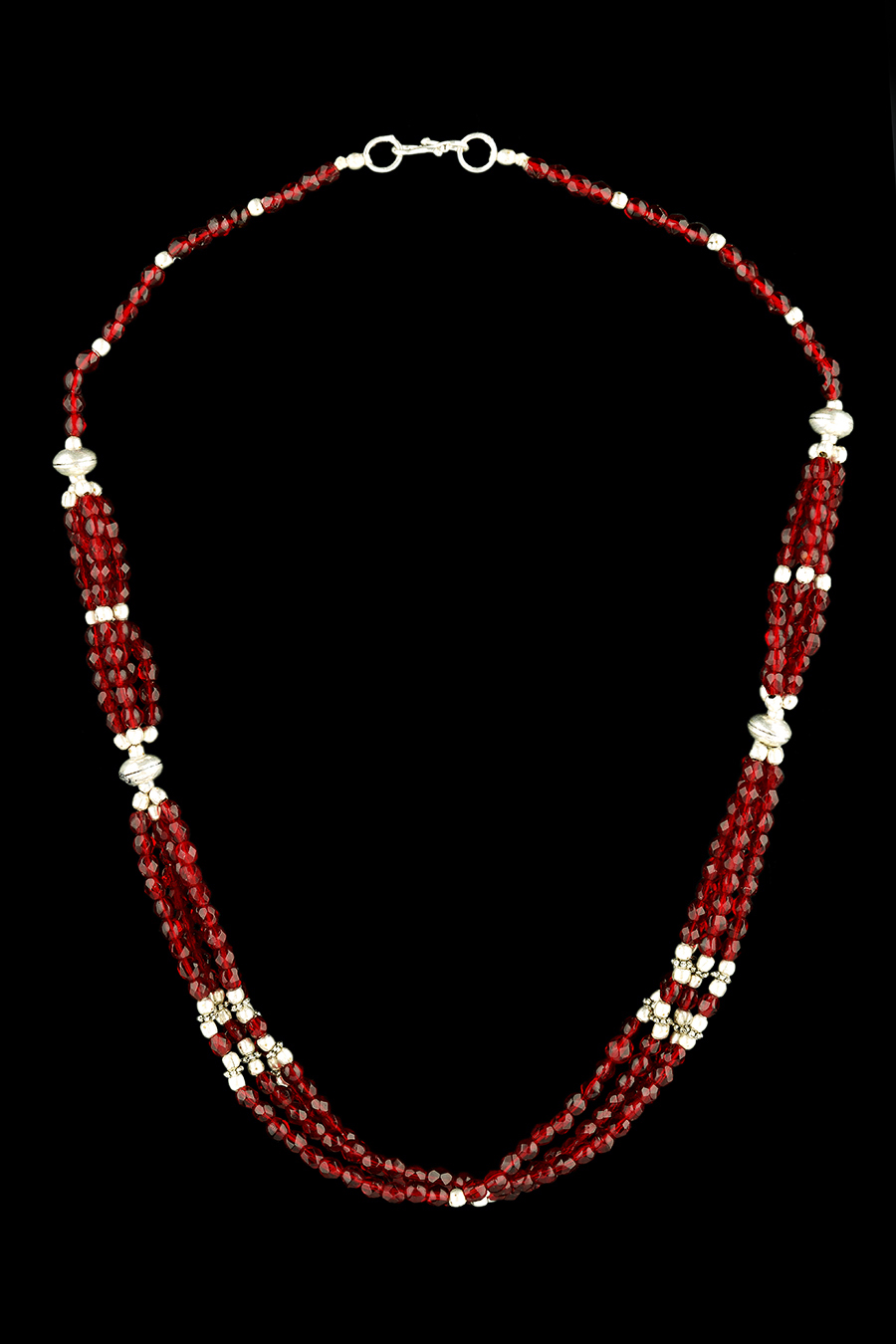 Luxurious Garnet Beaded Necklace